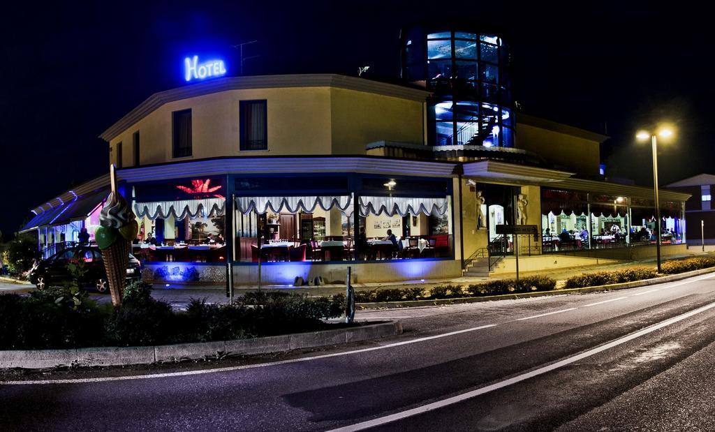 Sul Bacino Hotel Massa Lombarda Exterior photo