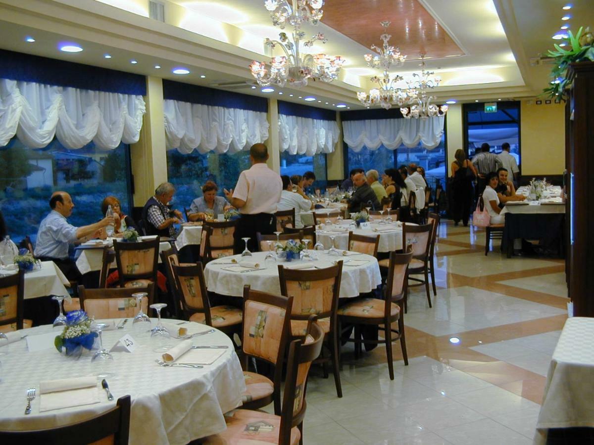 Sul Bacino Hotel Massa Lombarda Exterior photo